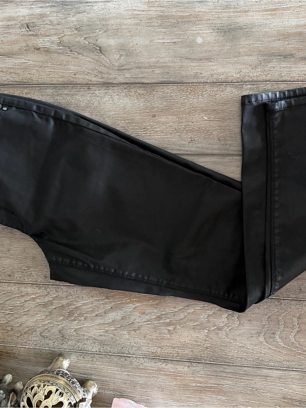 White House Black Market Black Coated Skimmer Pants - Picture 12 of 12